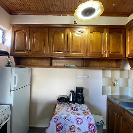 Platanos House Apartman